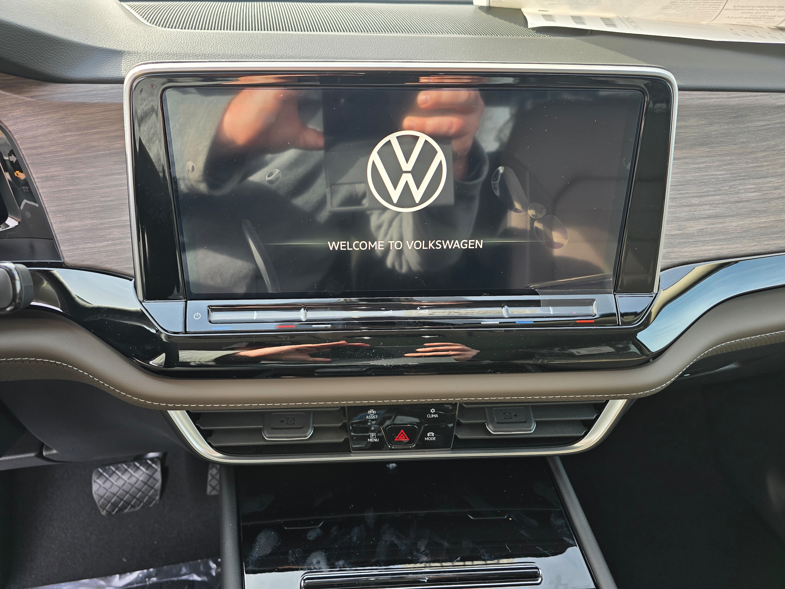 2026 Volkswagen Atlas SEL - Photo 17