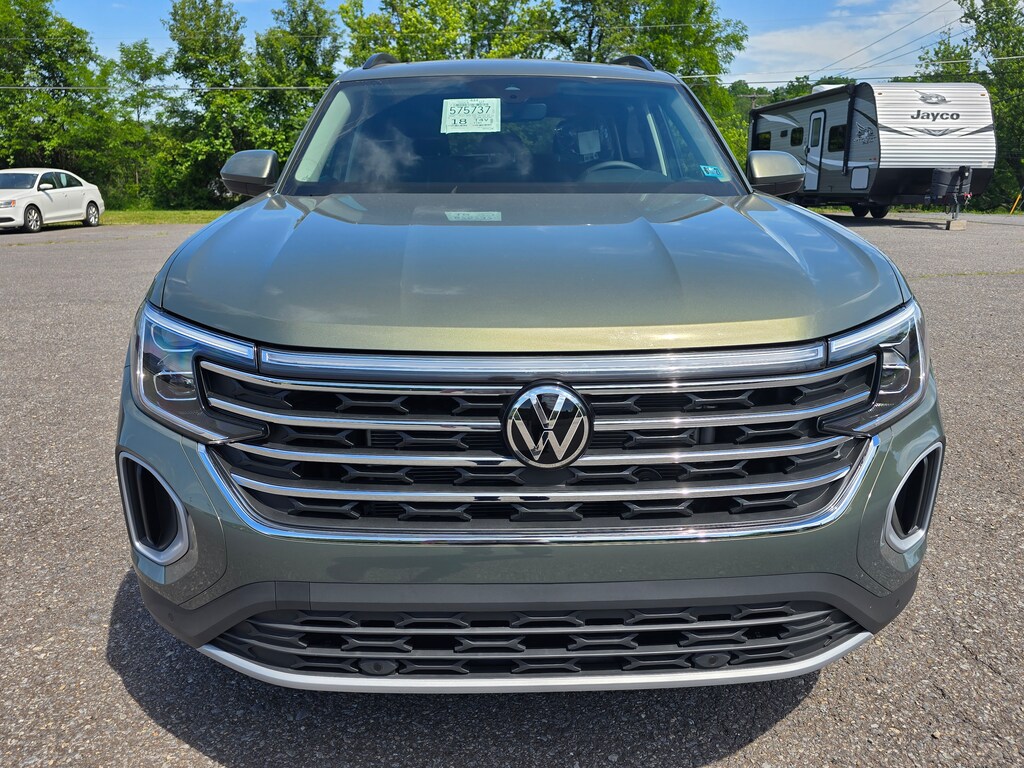 New 2026 Volkswagen Atlas 2.0T SE w/Technology SUV