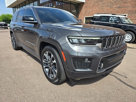 2022 Jeep New Grand Cherokee Overland SUV