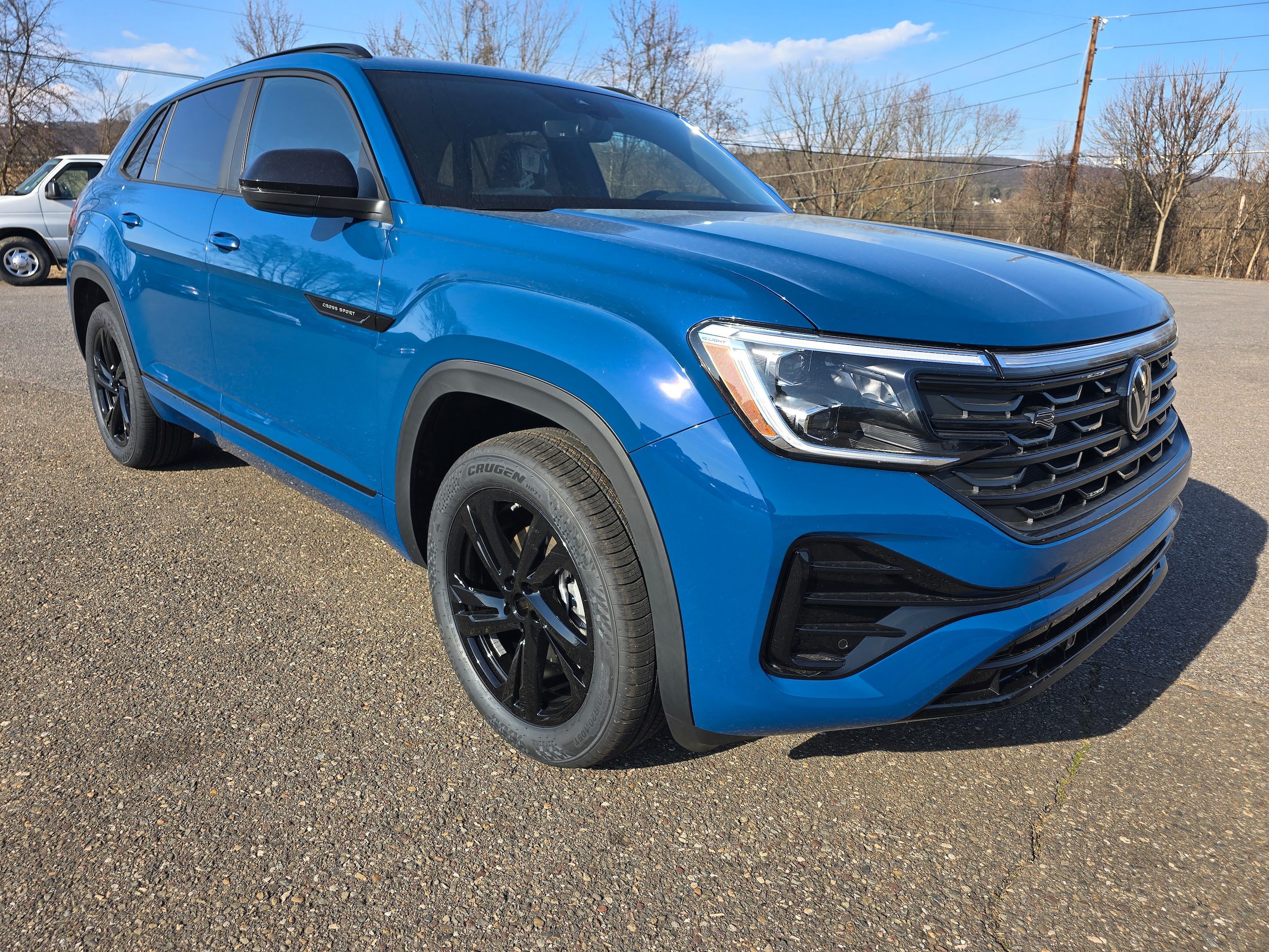 2025 Volkswagen Atlas Cross Sport 2.0T SEL R-Line Black