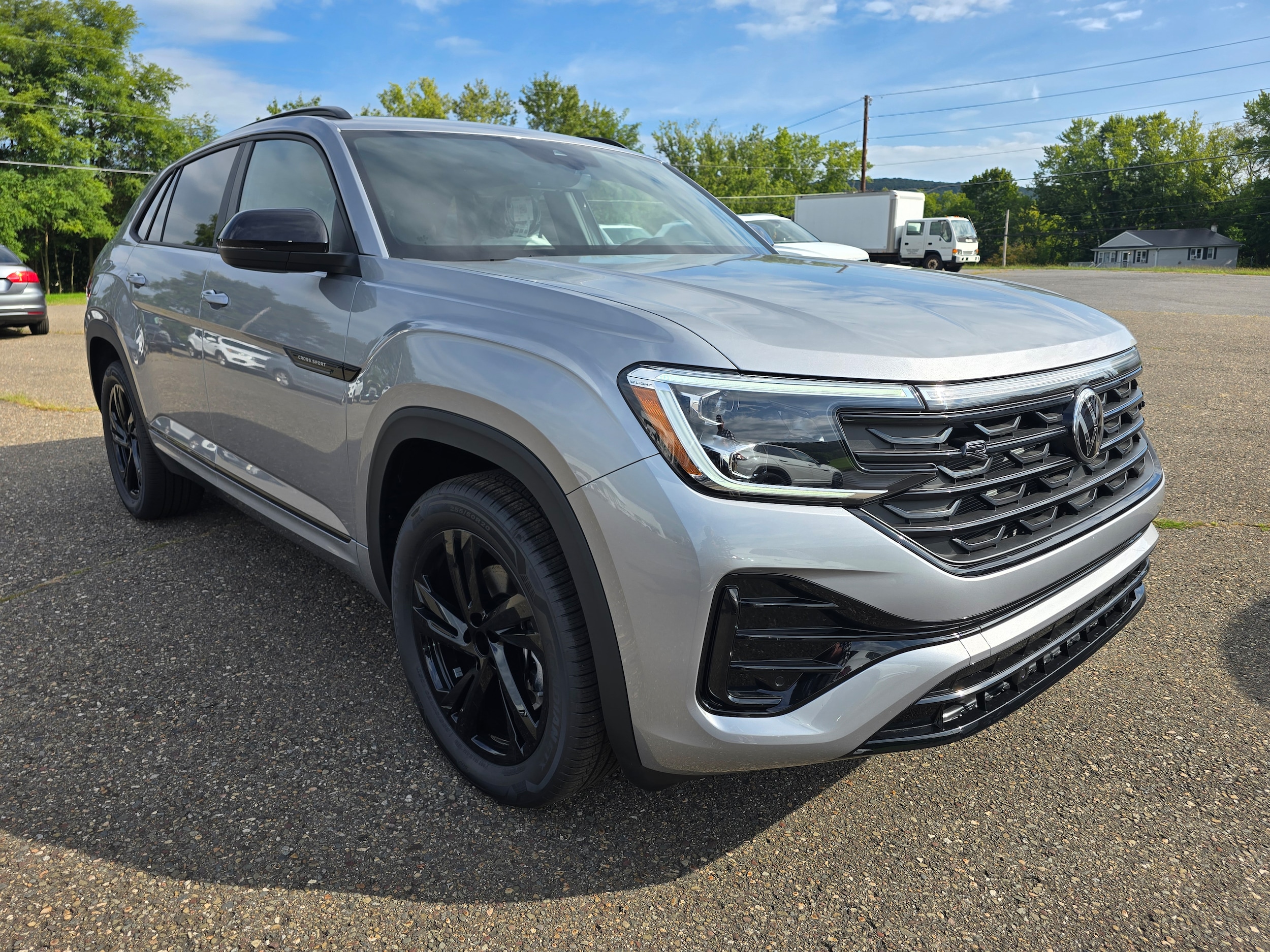 2026 Volkswagen Atlas Cross Sport SEL R-LINE