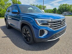 2026 Volkswagen Atlas SE w/Technology SUV
