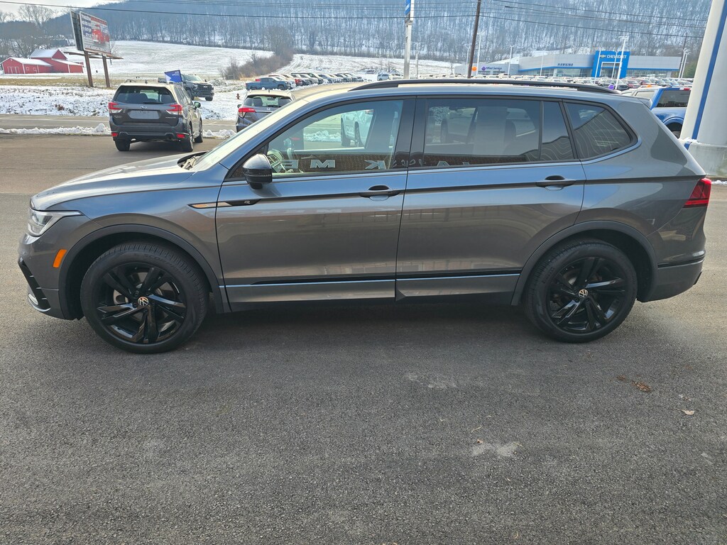 Used 2024 Volkswagen Tiguan 2.0T SE R-Line Black SUV