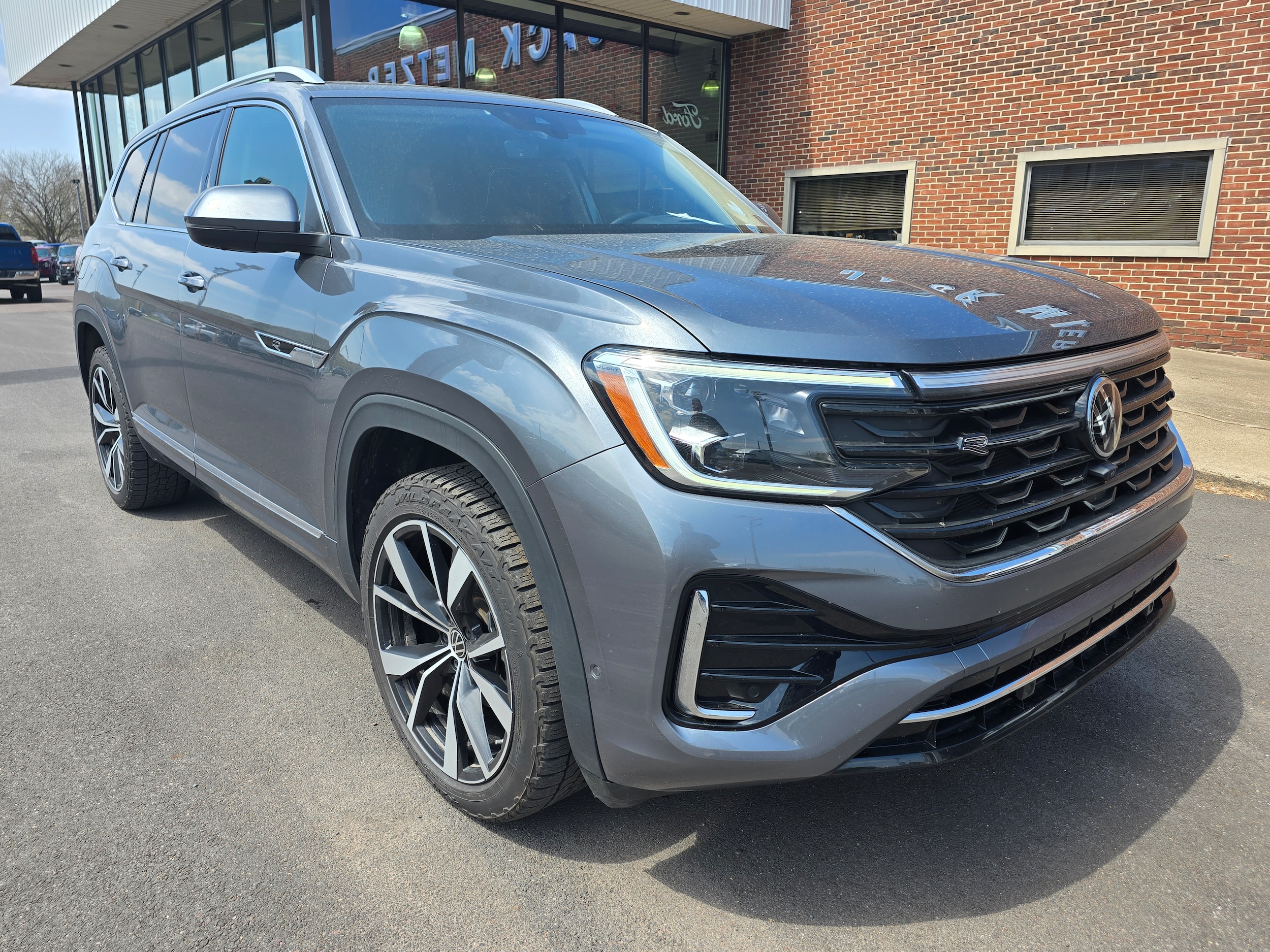 2024 Volkswagen Atlas SEL Premium R-Line