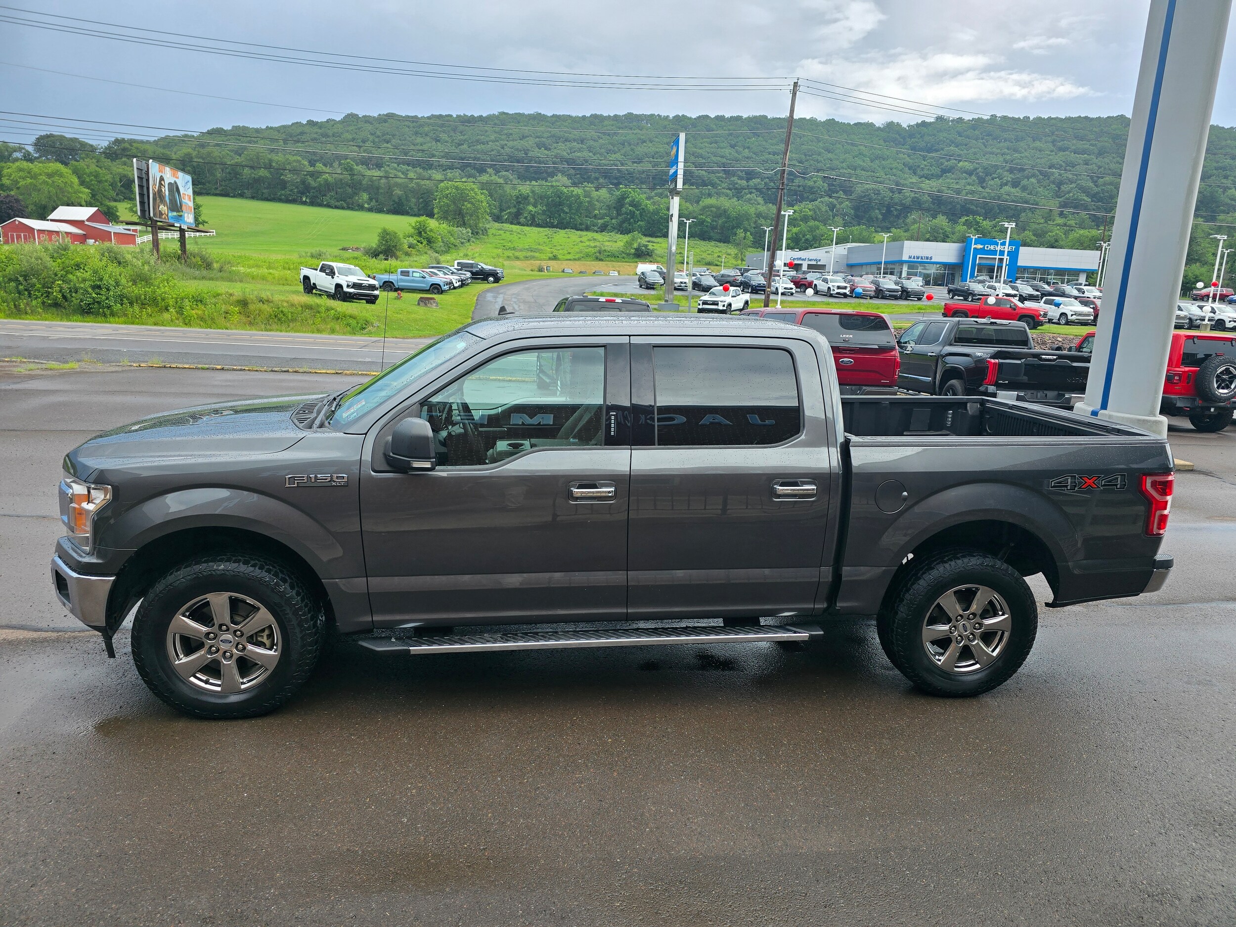 2020 Ford F-150 XLT photo 4