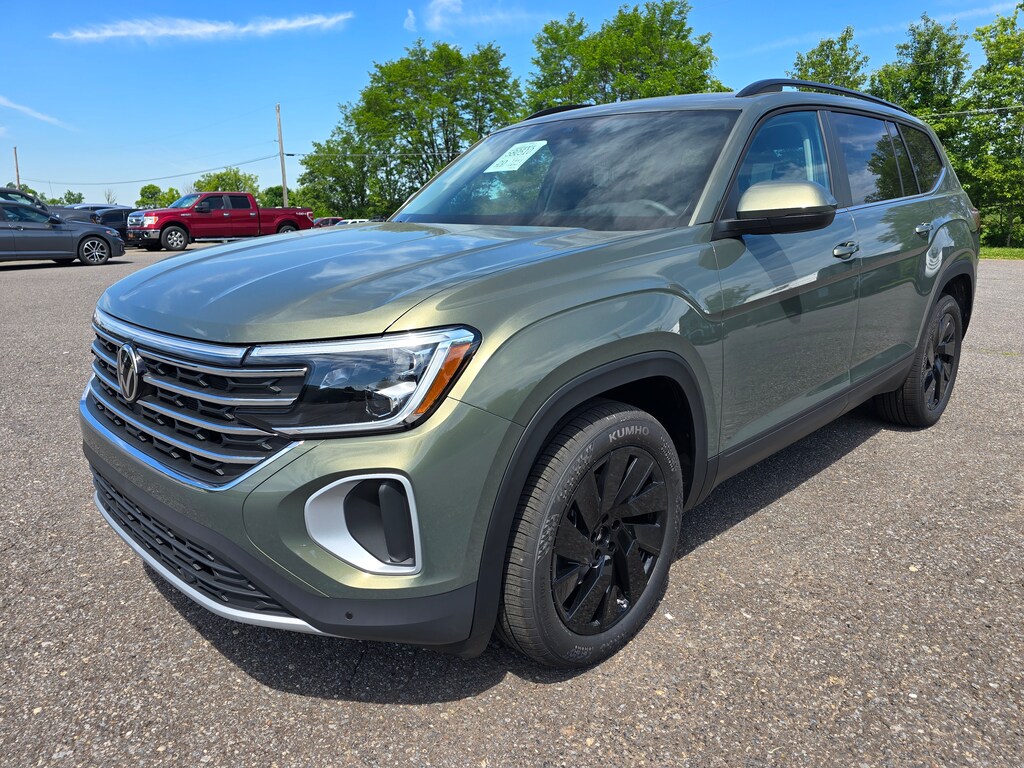 New 2026 Volkswagen Atlas 2.0T SE w/Technology SUV