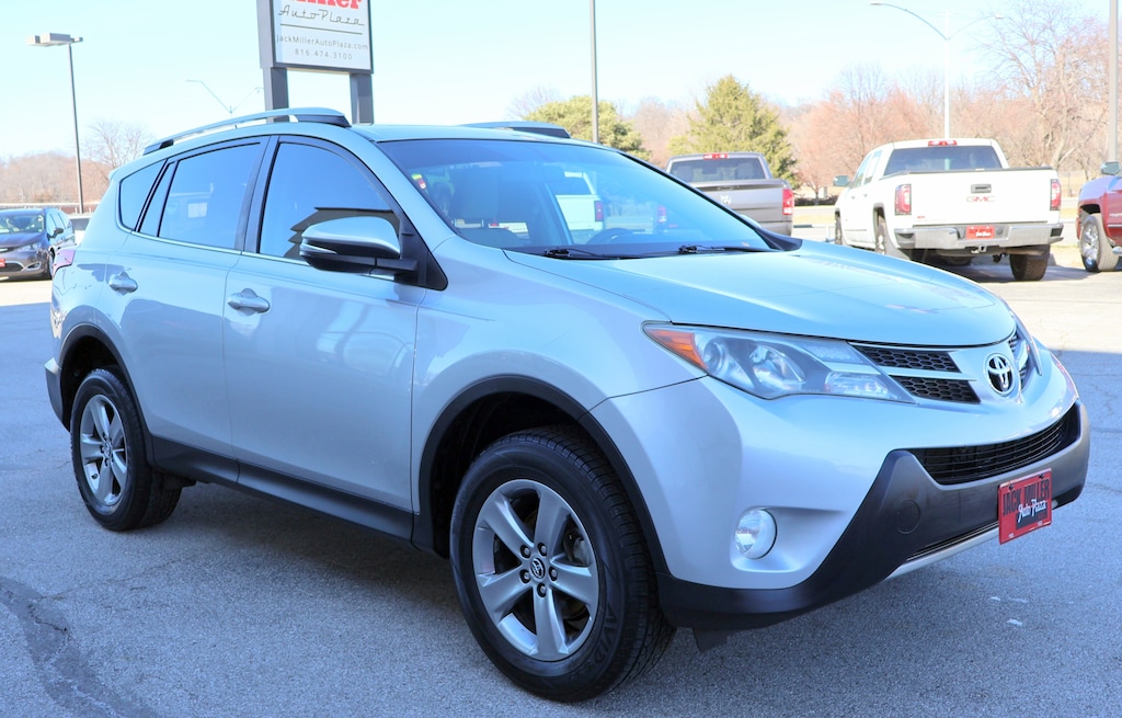 Used 2015 Toyota RAV4 XLE SUV