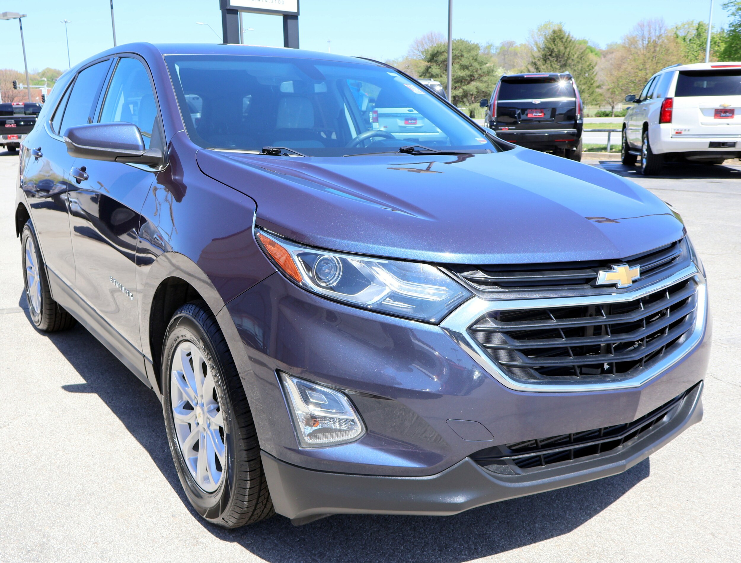2019 Chevrolet Equinox photo 3