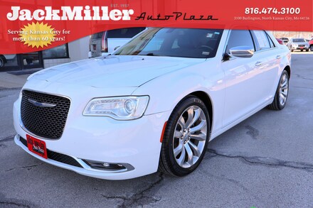 2017 Chrysler 300C Base Sedan