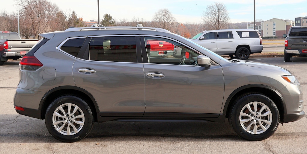 Used 2019 Nissan Rogue SV SUV