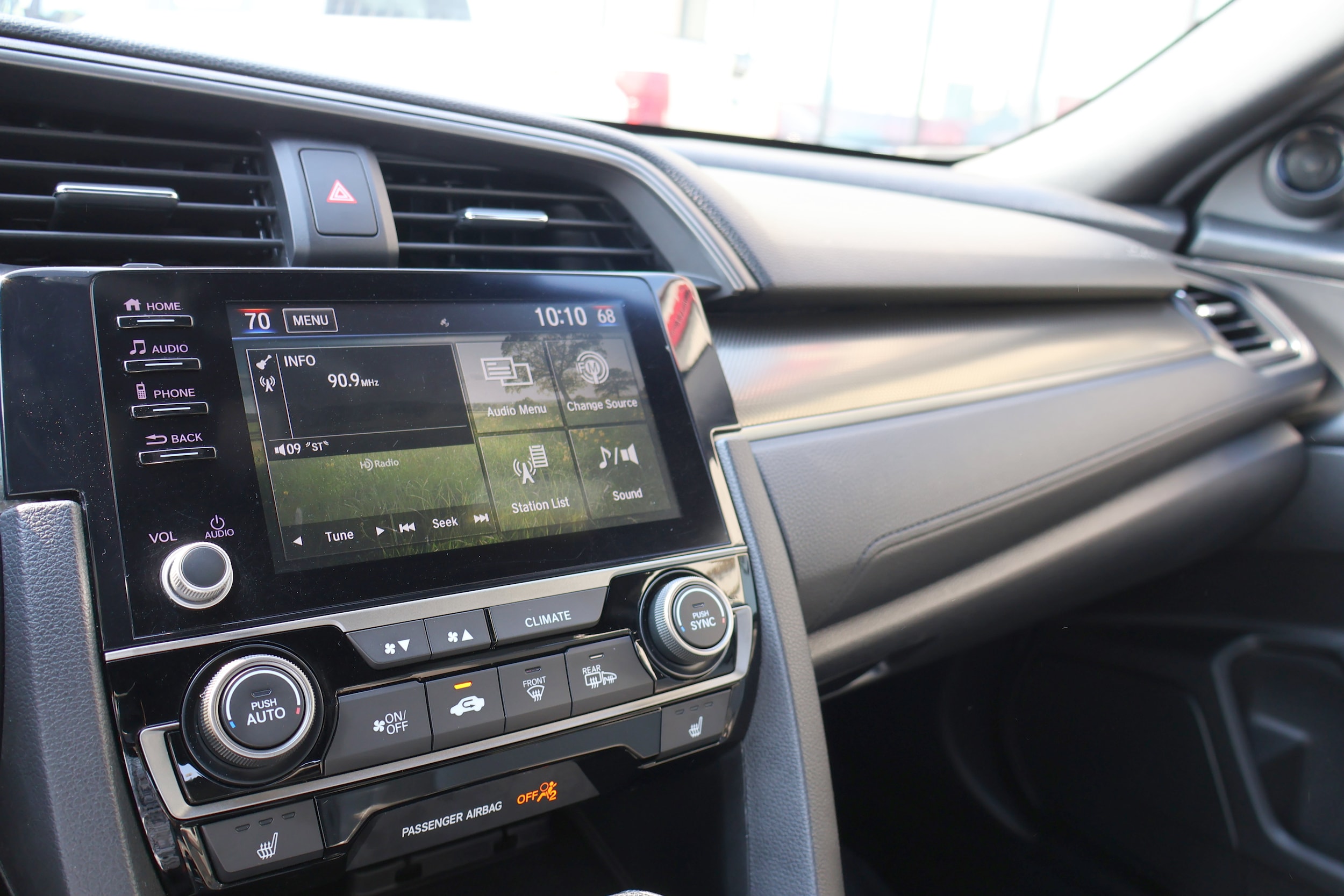 2019 Honda Civic Hatchback EX - Photo 21