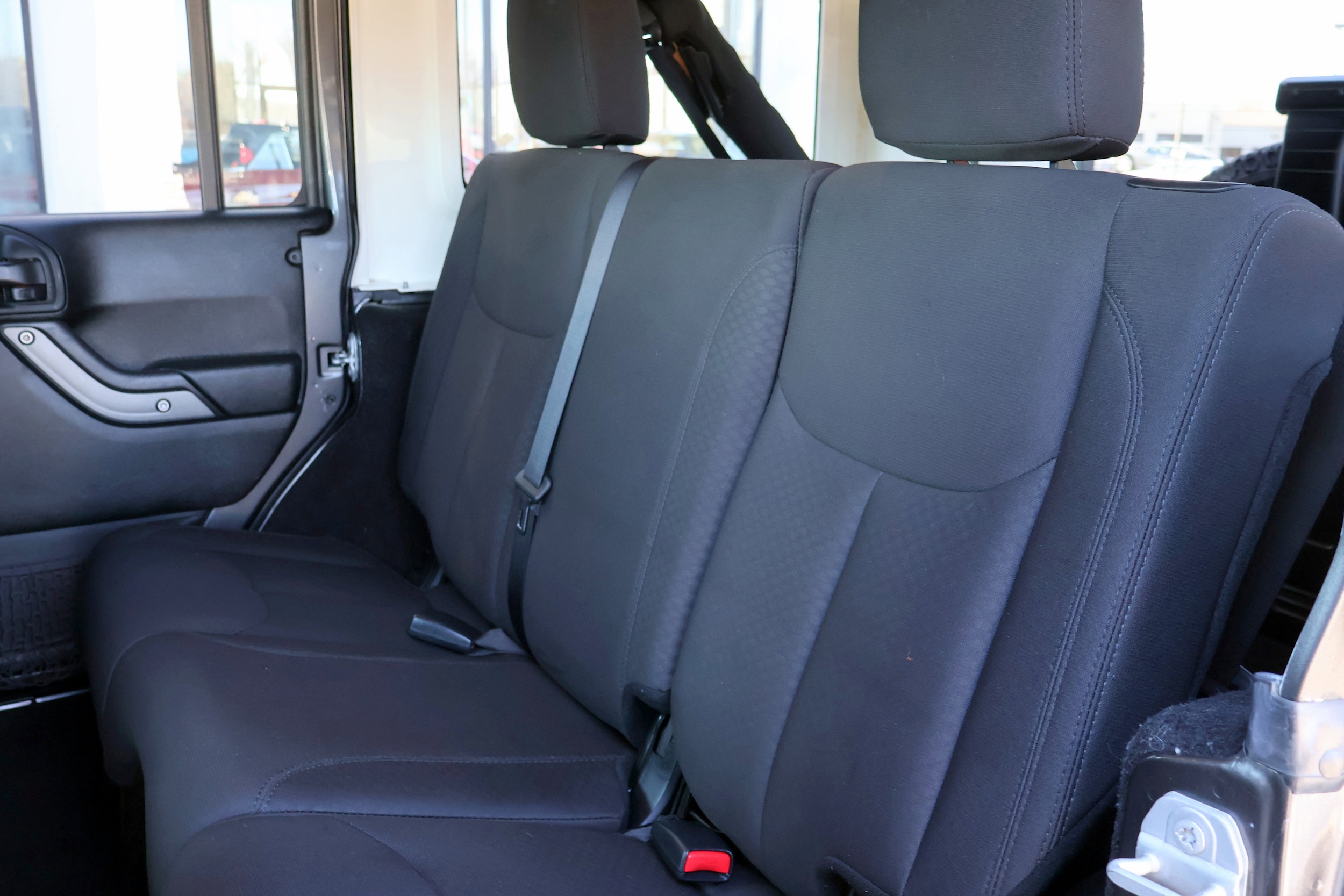 2017 Jeep Wrangler Unlimited Sport S - Photo 20