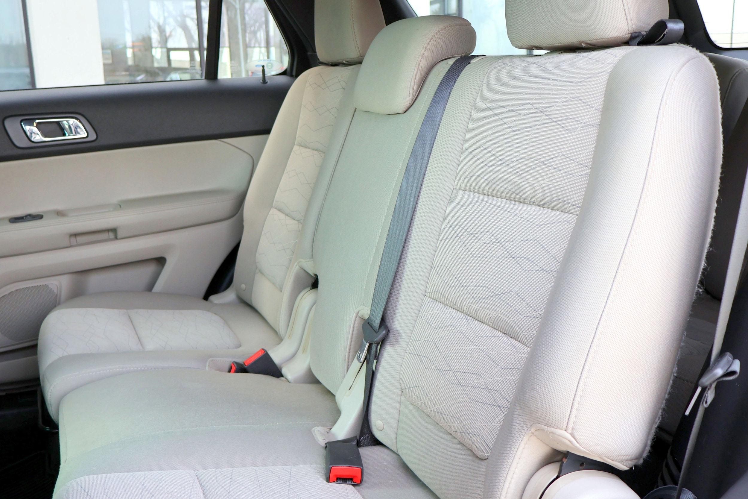 2015 Ford Explorer Base - Photo 22