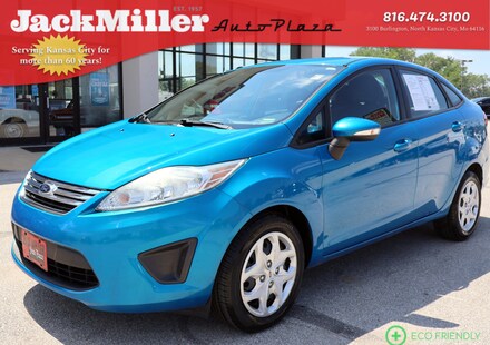 2013 Ford Fiesta SE Sedan