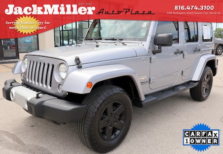 2014 Jeep Wrangler Unlimited Sahara 4x4 SUV