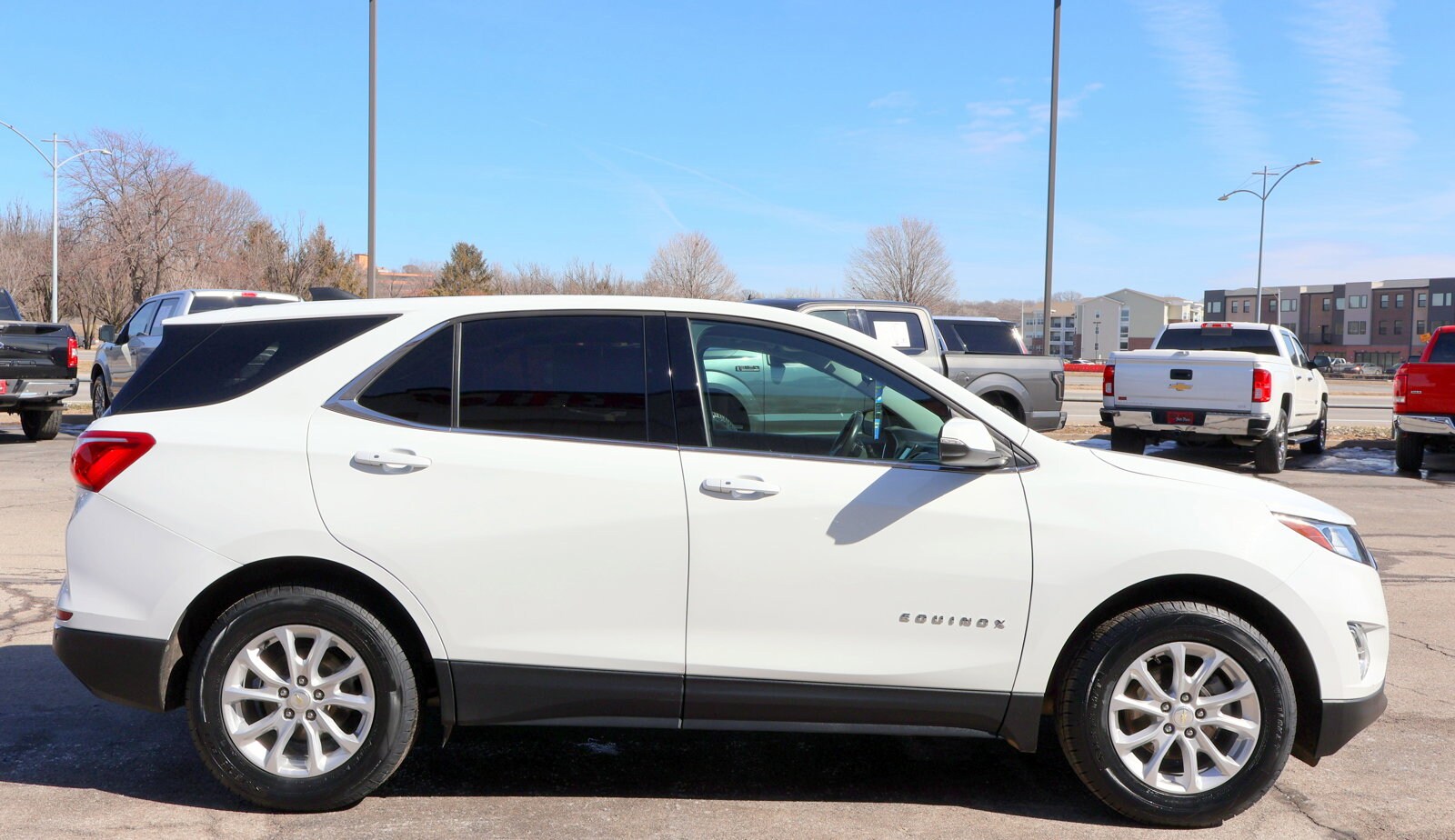 2019 Chevrolet Equinox LT photo 4