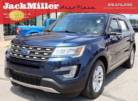 2017 Ford Explorer XLT SUV