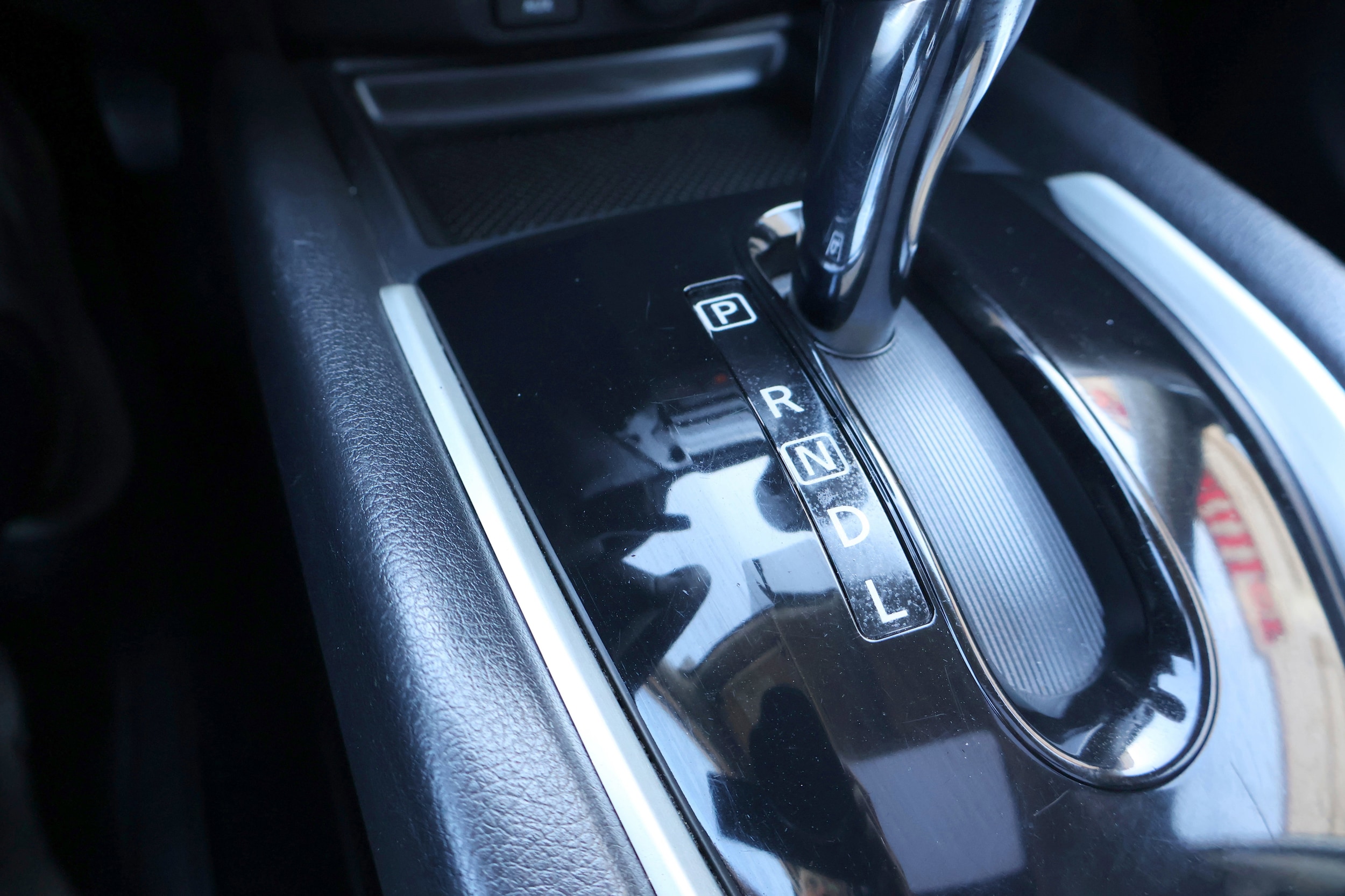 2016 Nissan Rogue SL - Photo 28