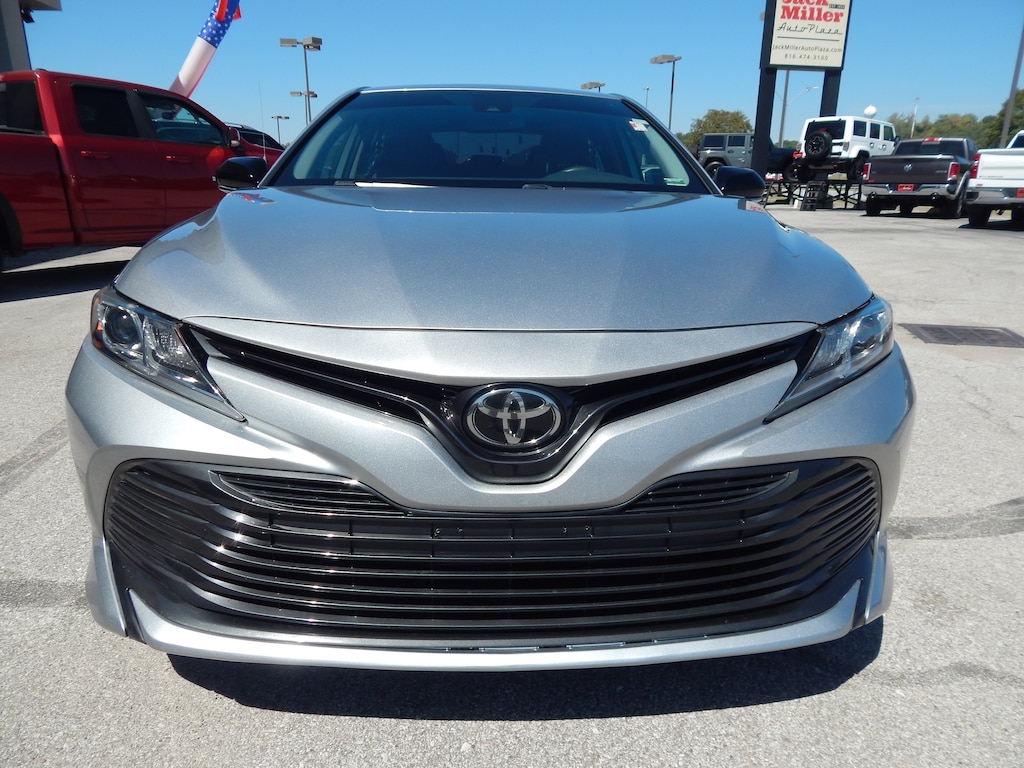 Used 2019 Toyota Camry LE Sedan