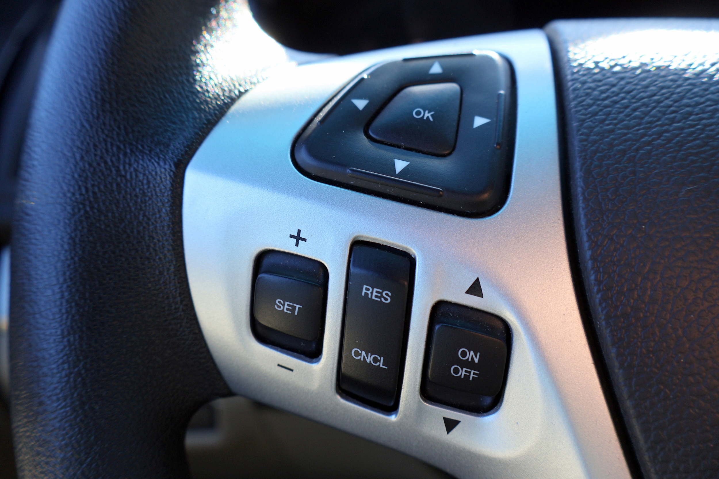 2015 Ford Explorer Base - Photo 16