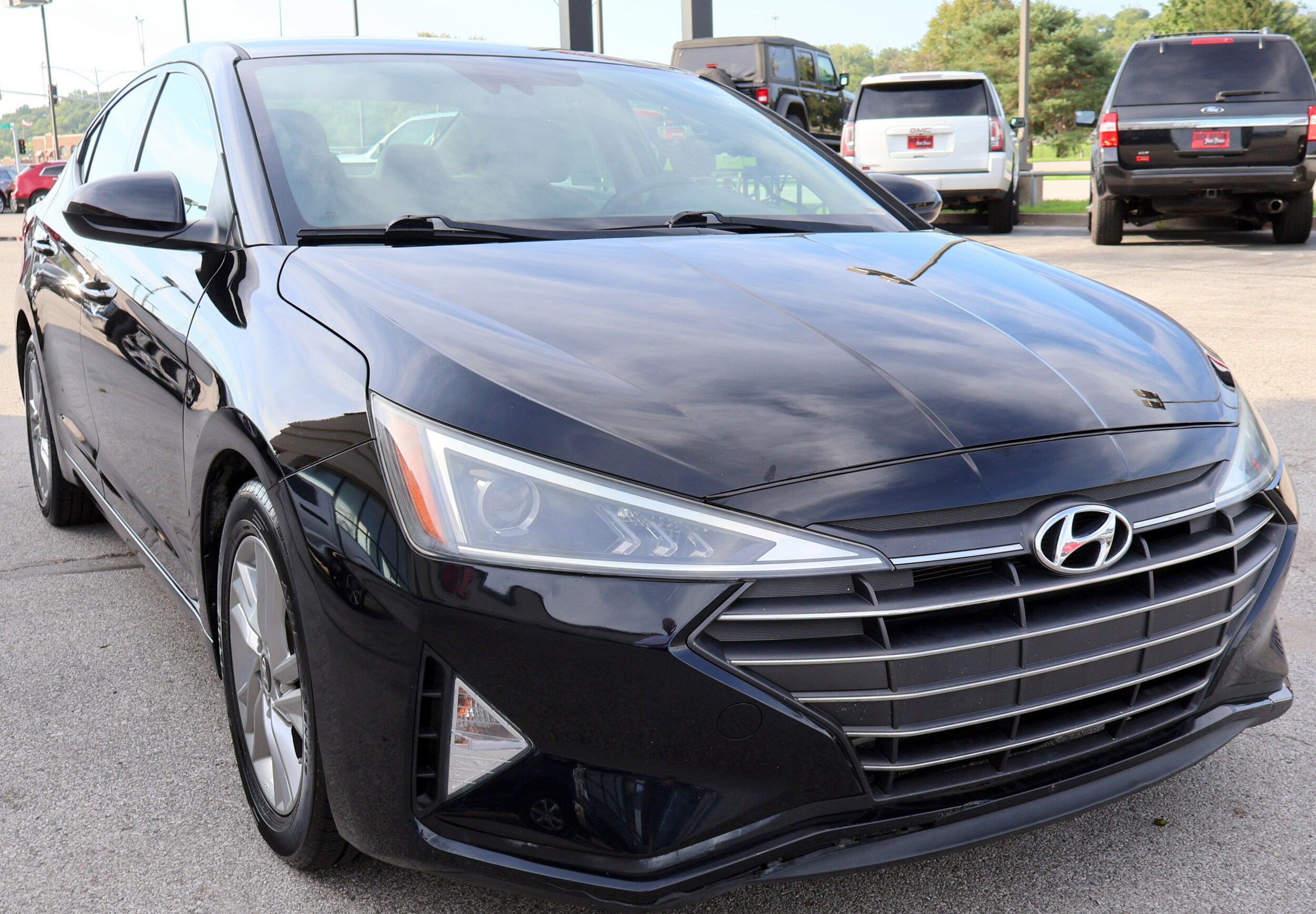 2019 Hyundai Elantra SEL Value Edition Limited photo 3