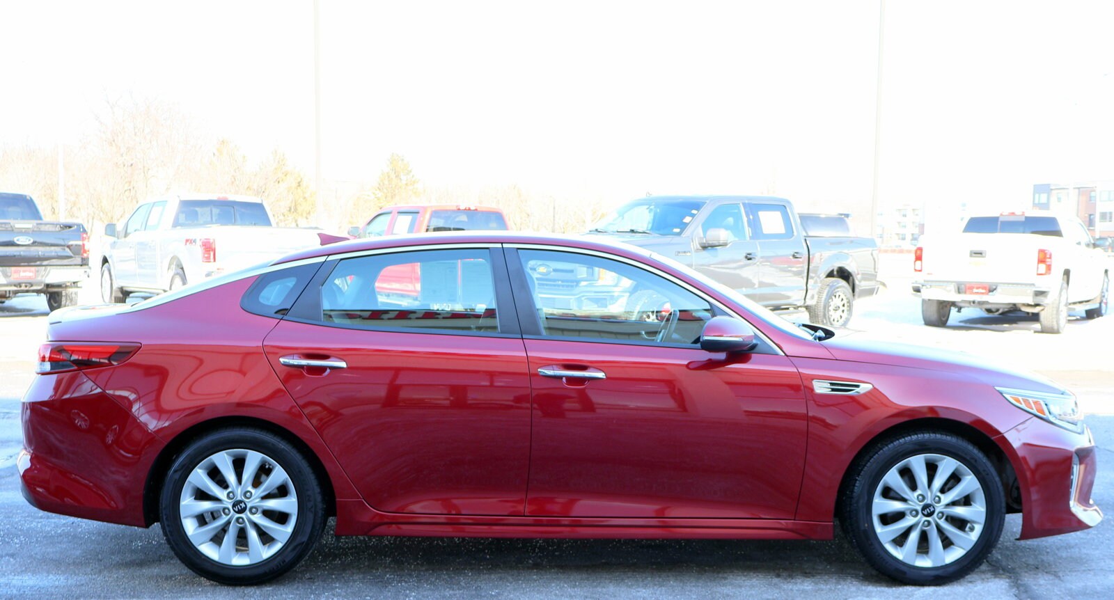 2018 Kia Optima S photo 4