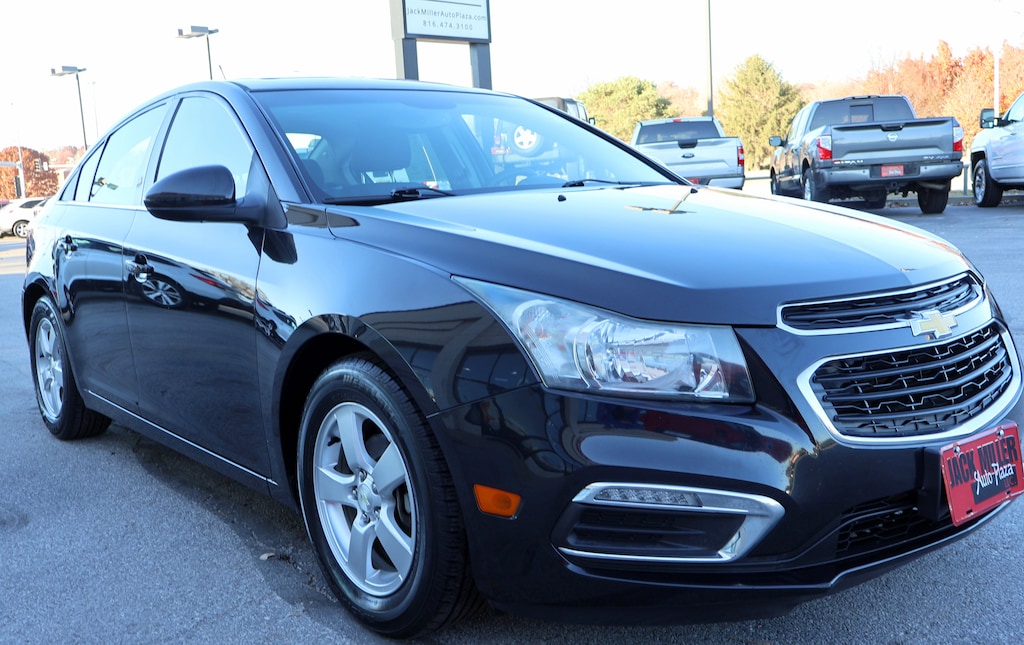 Used 2015 Chevrolet Cruze 1LT Auto Sedan
