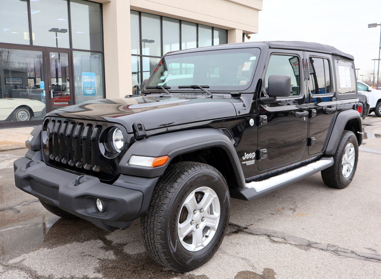 2021 Jeep Wrangler Unlimited Sport photo 3