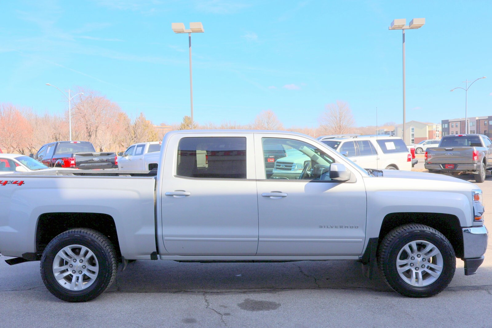 2018 Chevrolet Silverado 1500 photo 4