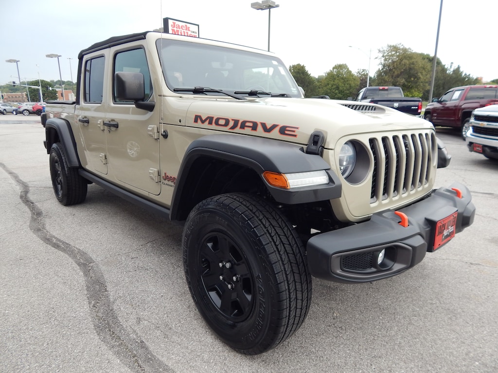 Used 2022 Jeep Gladiator Mojave Truck Crew Cab