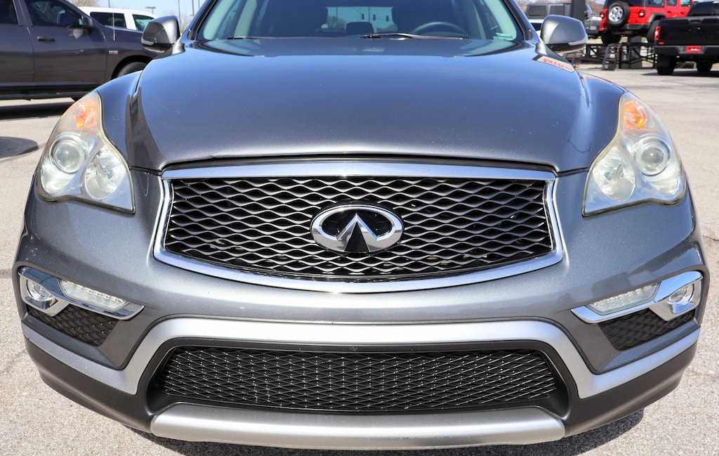 Used 2017 INFINITI QX50 SUV