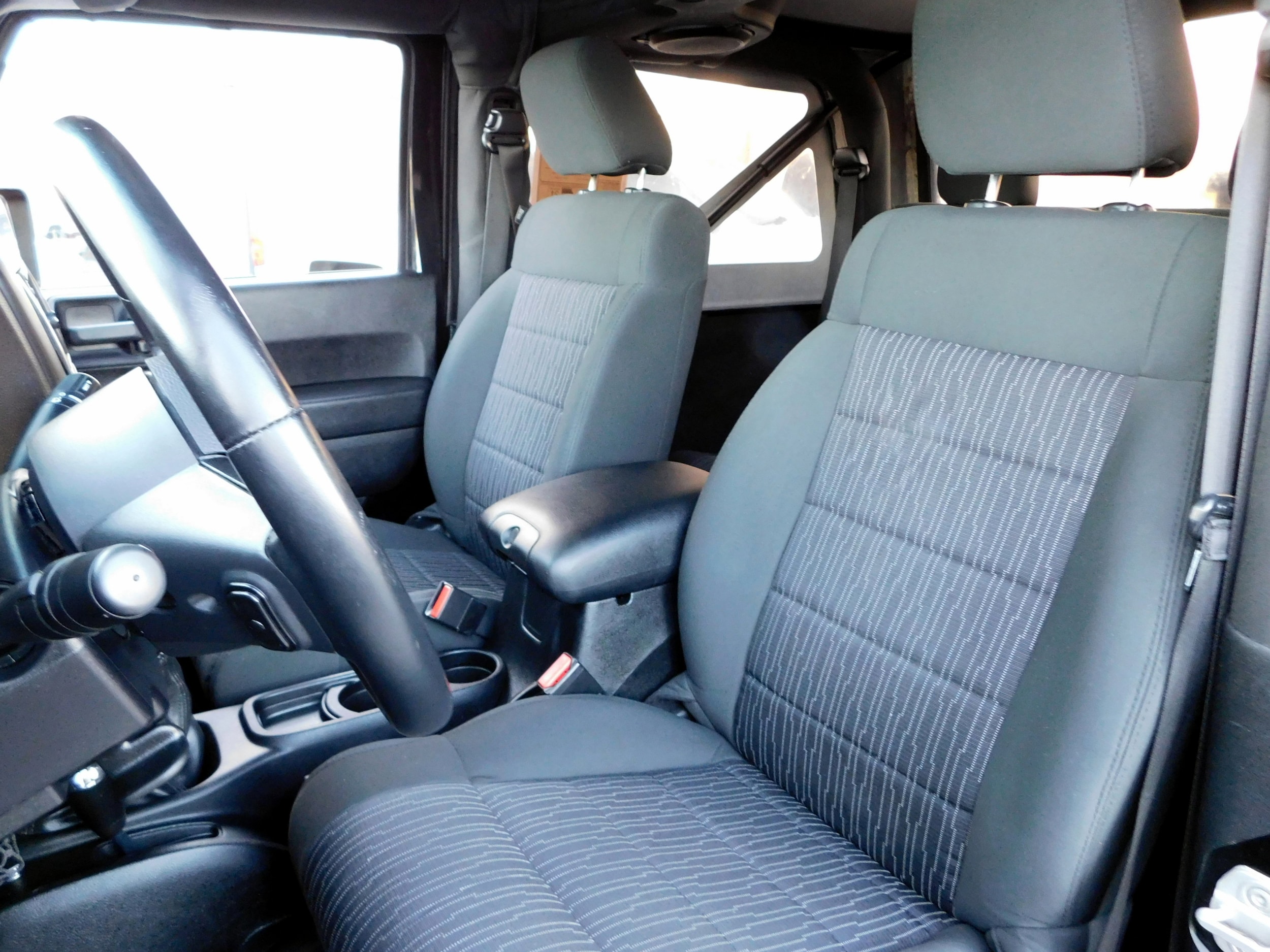 2012 Jeep Wrangler Sport - Photo 9