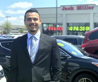 Staff member Jesus Flores from ID_658d6080e804