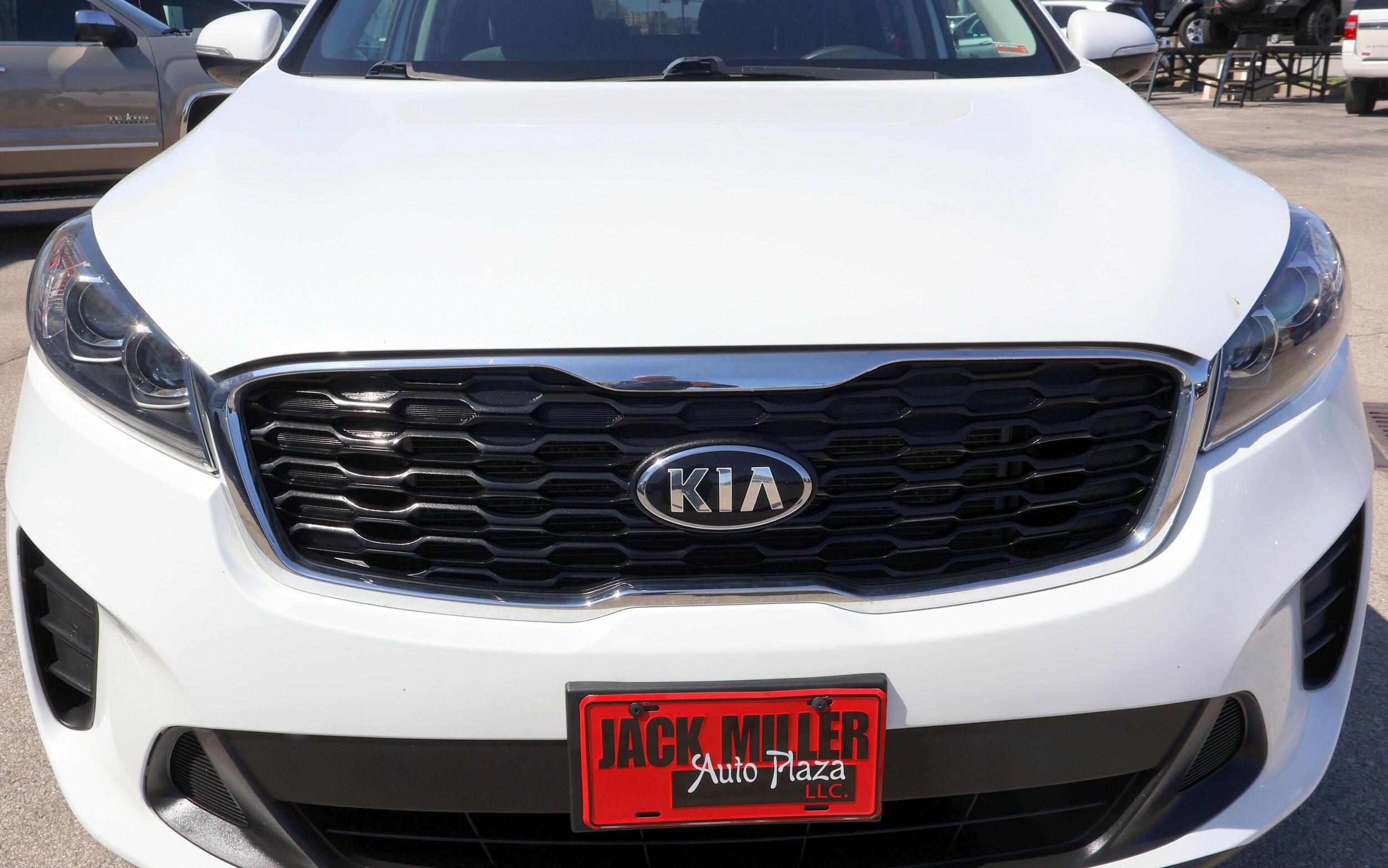 2019 Kia Sorento LX photo 2