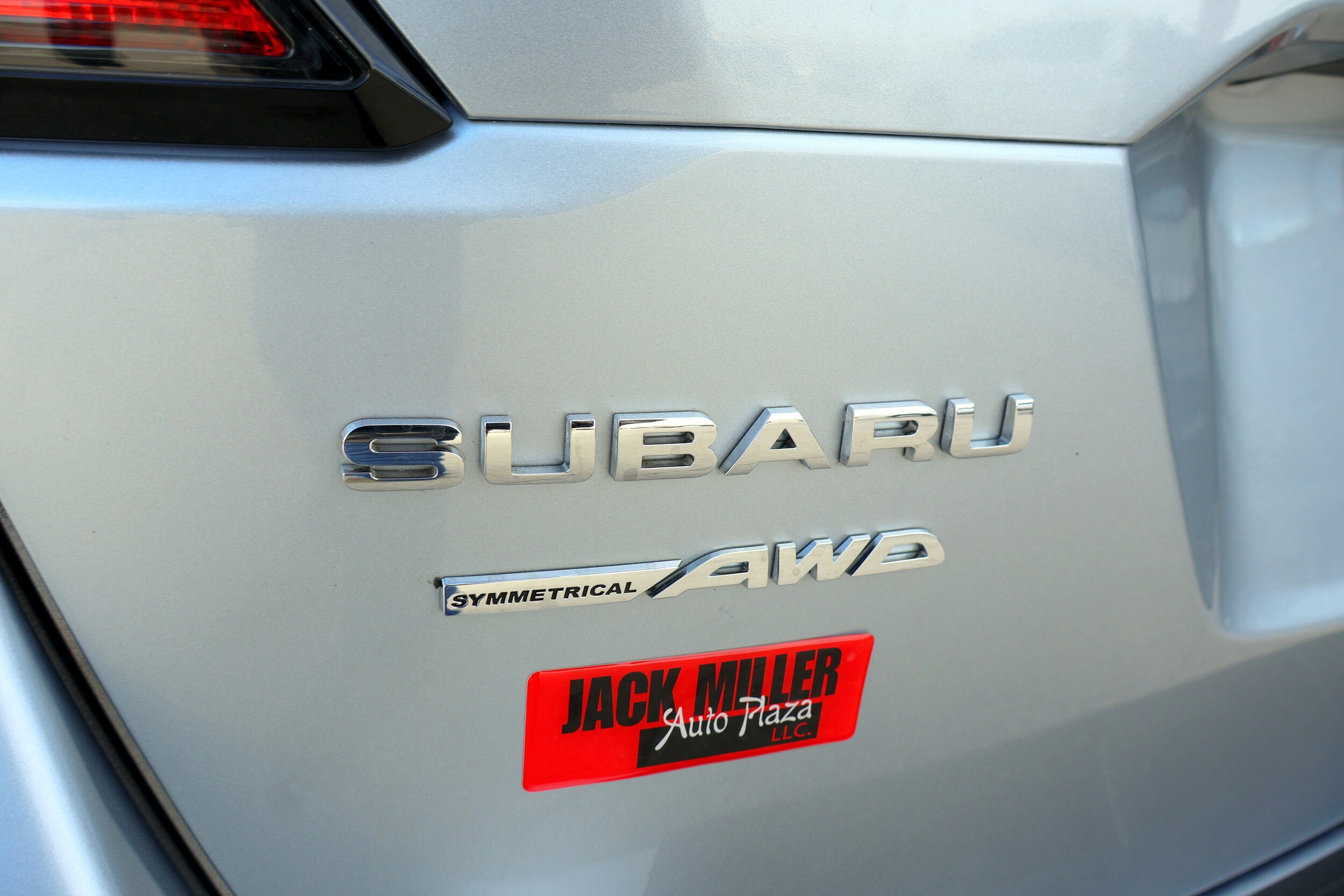 2022 Subaru Outback Limited - Photo 10