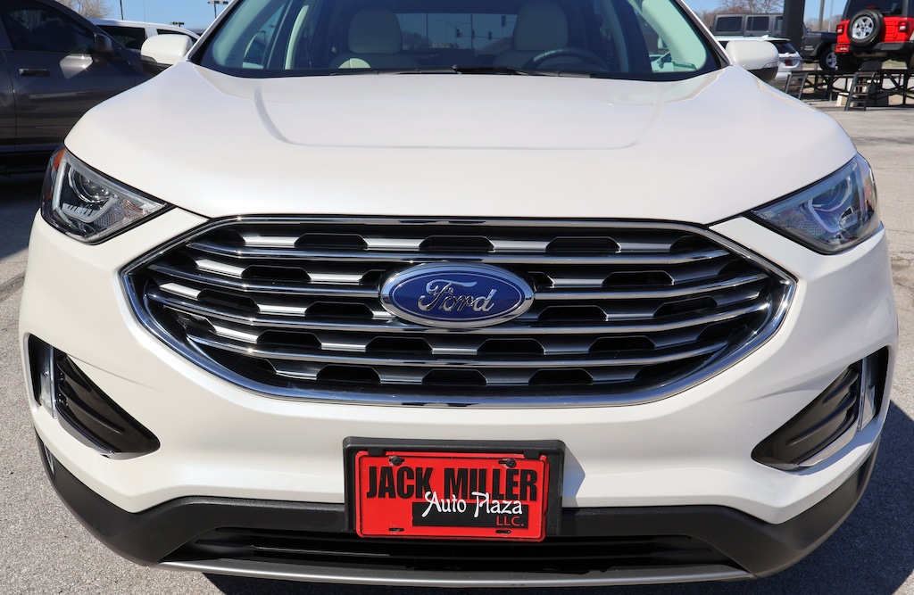 Used 2019 Ford Edge Titanium SUV