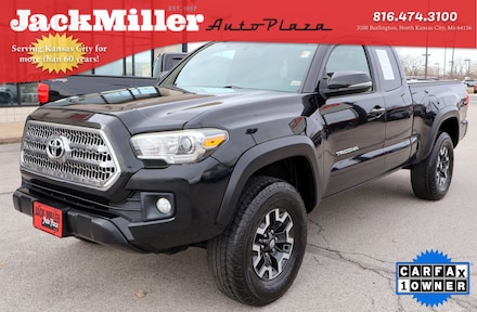 2017 Toyota Tacoma TRD Off Road V6 Truck Access Cab