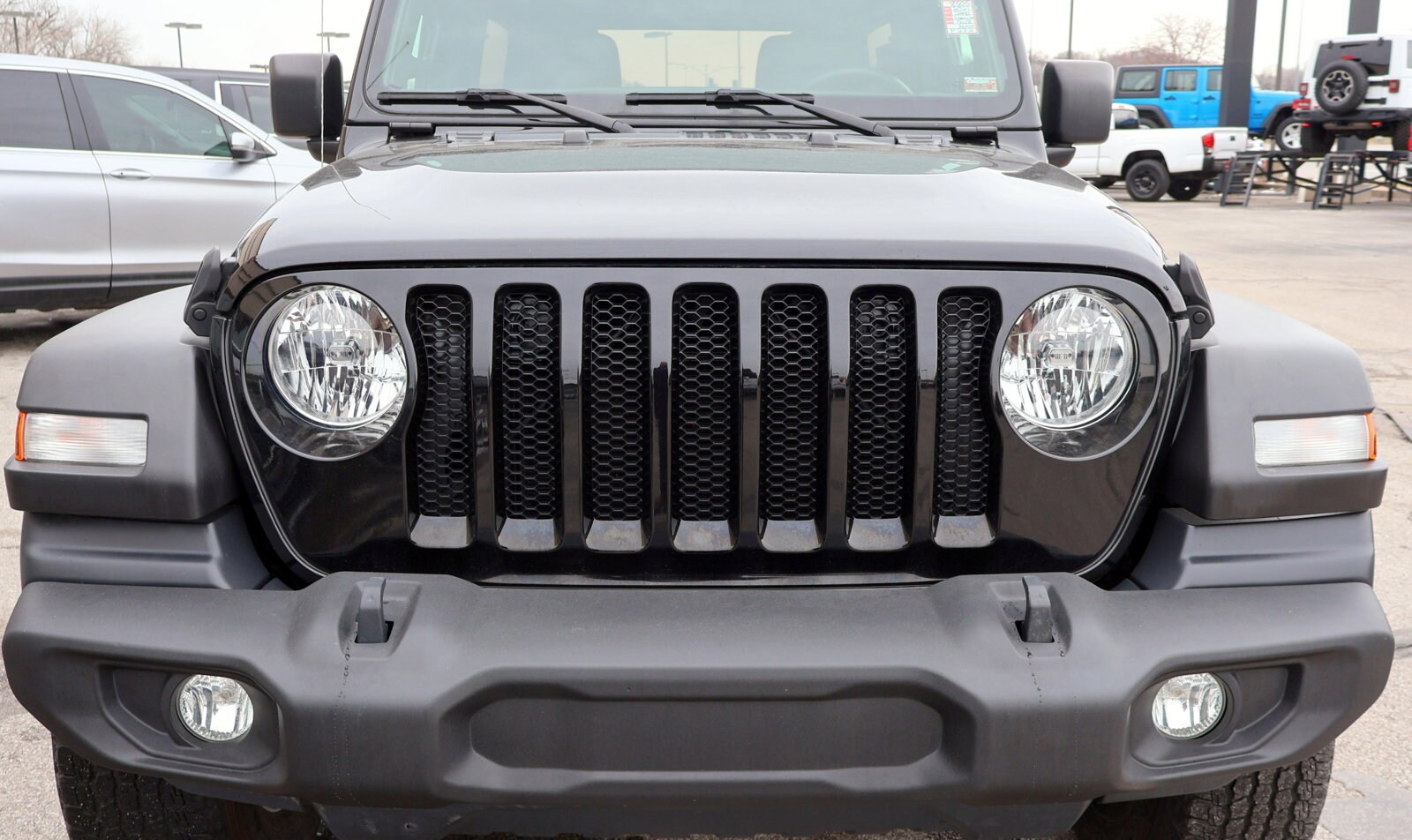 2021 Jeep Wrangler Unlimited Sport photo 2