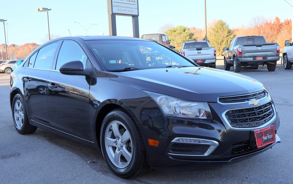 Used 2015 Chevrolet Cruze 1LT Auto Sedan
