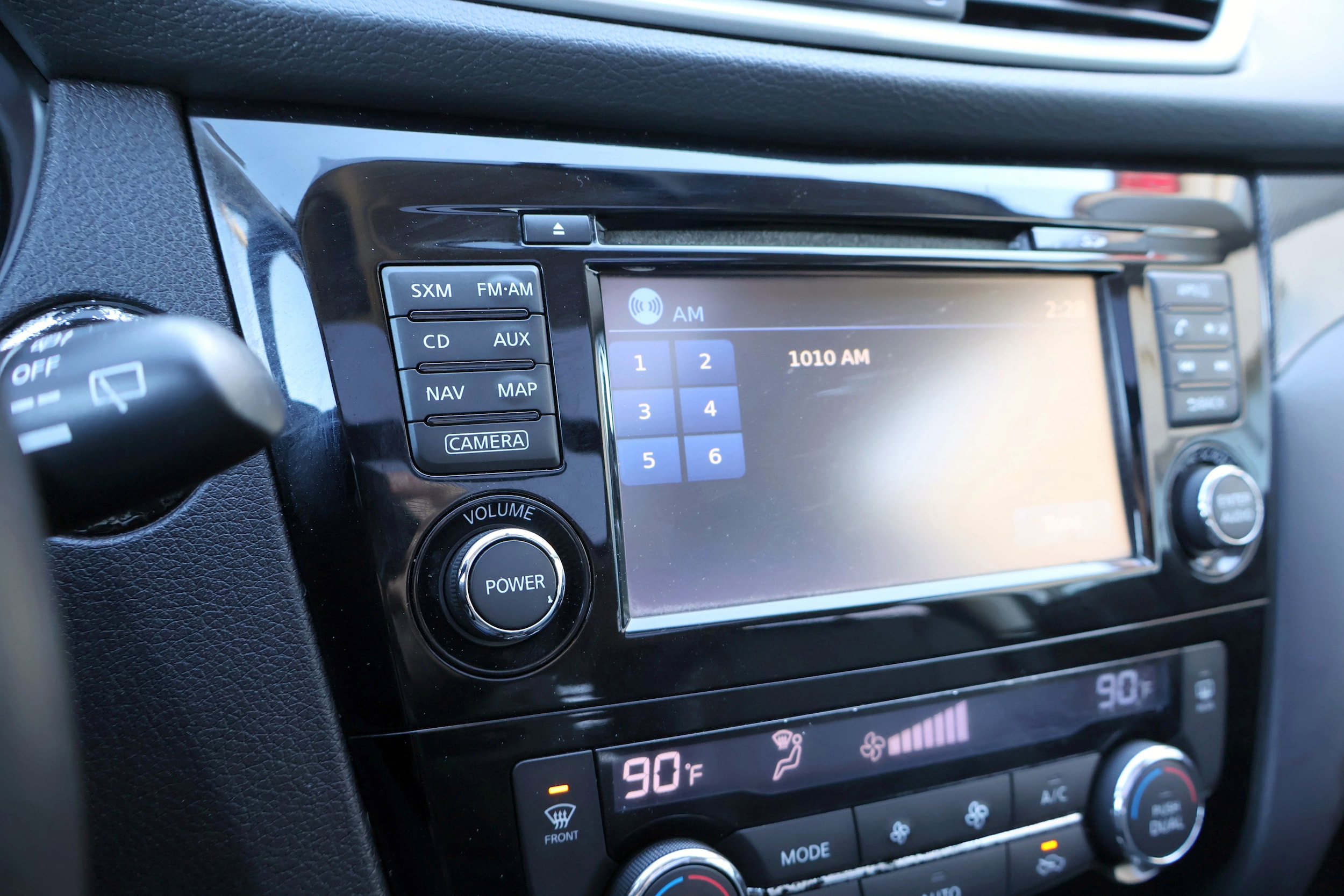 2016 Nissan Rogue SL - Photo 23