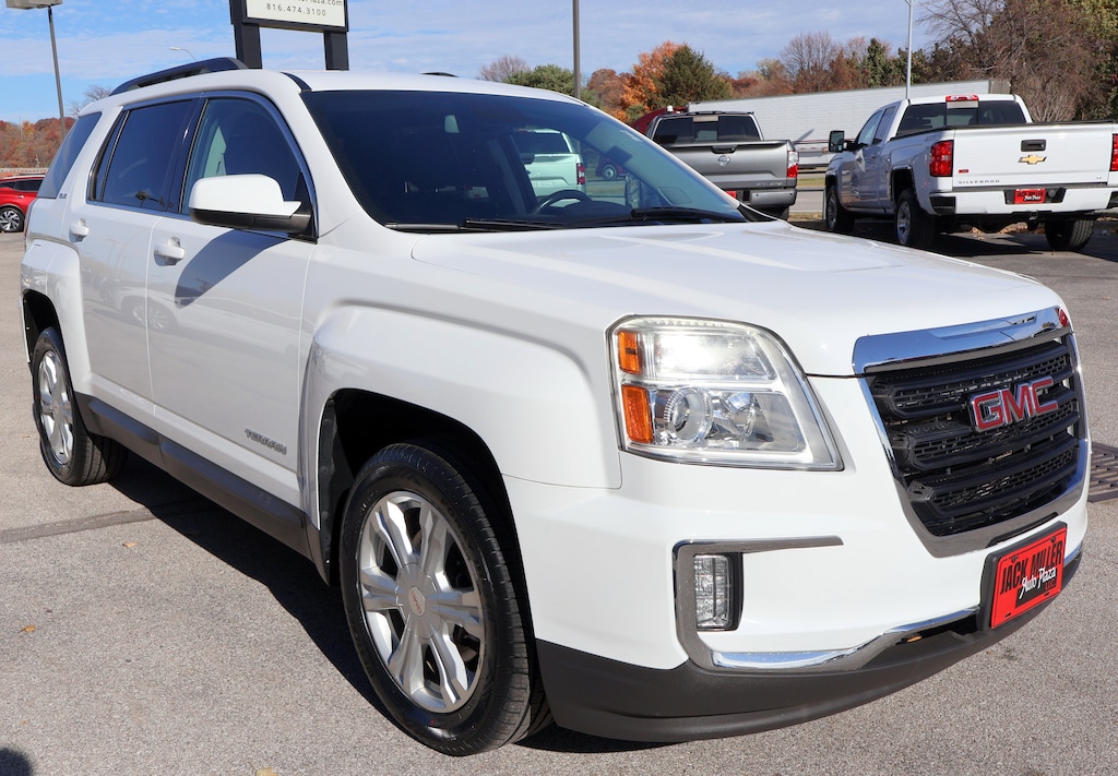 Used 2017 GMC Terrain SLE-2 SUV
