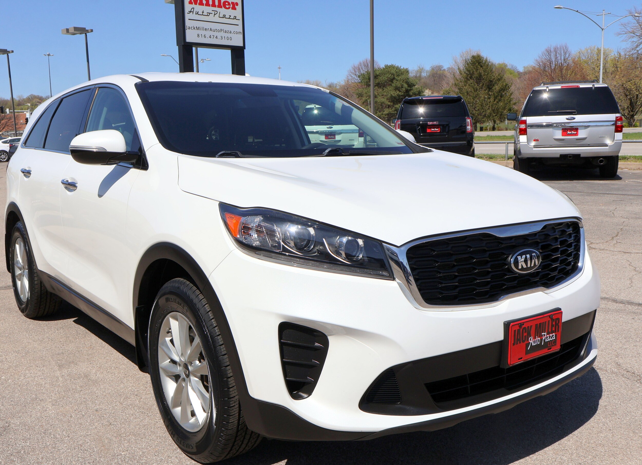 2019 Kia Sorento LX photo 3