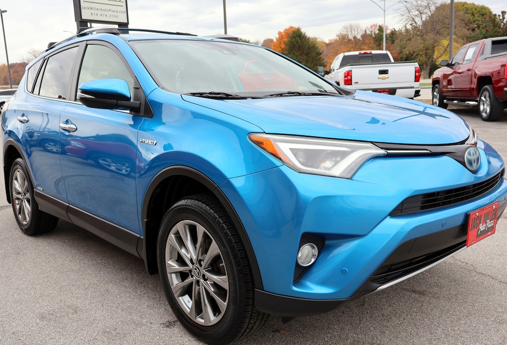 Used 2017 Toyota RAV4 Hybrid Limited SUV