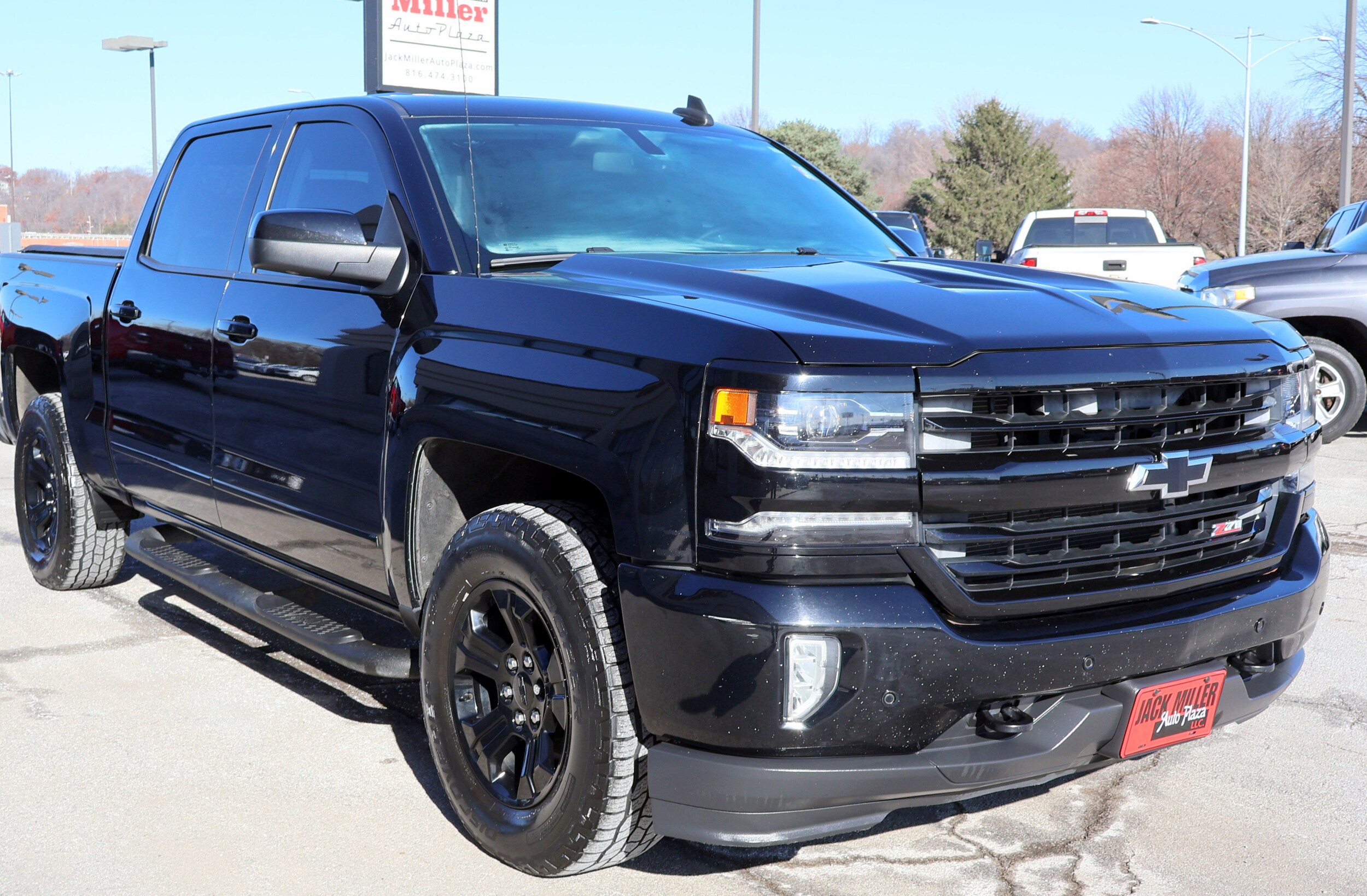 2016 Chevrolet Silverado 1500 LTZ photo 3