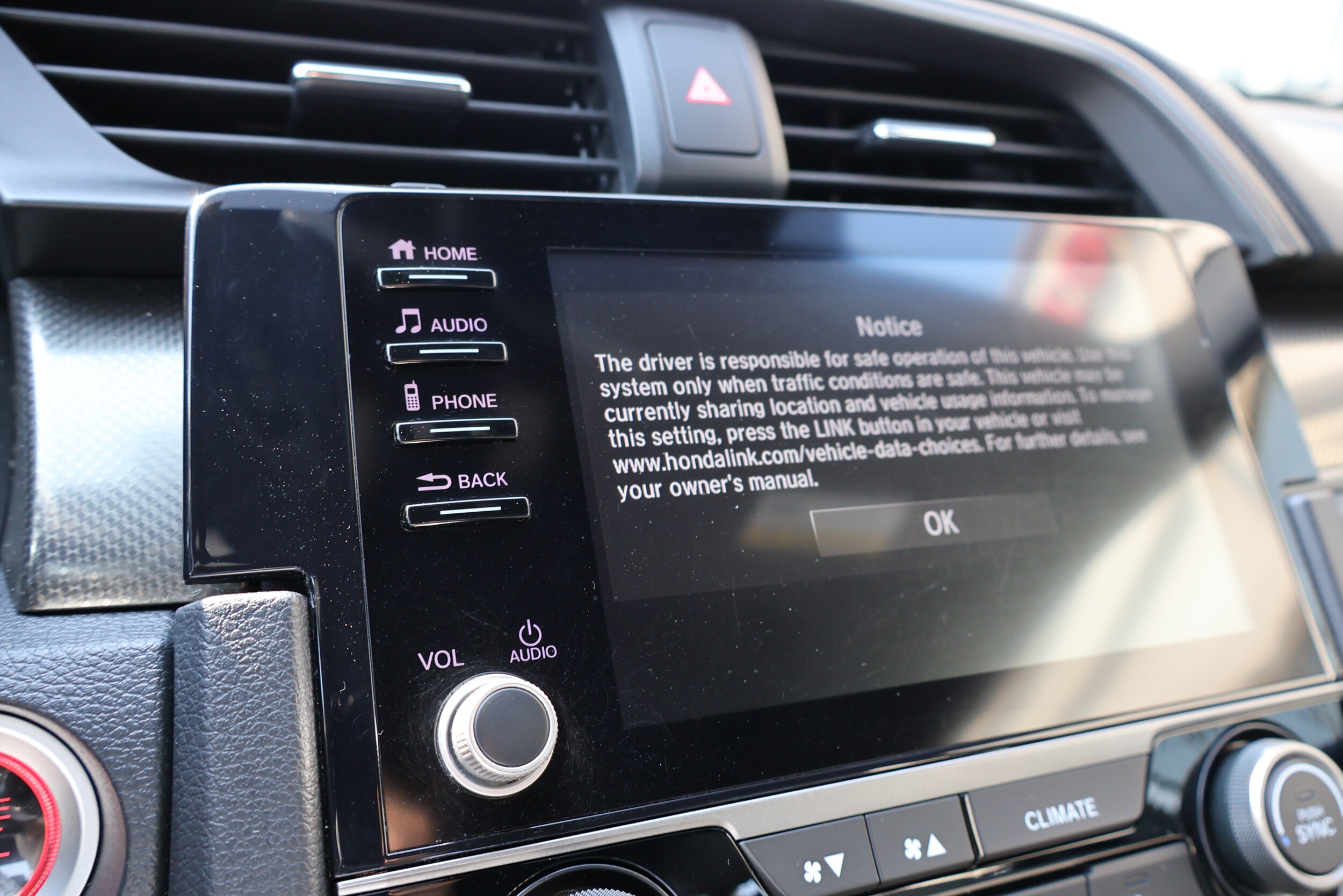 2019 Honda Civic Hatchback EX - Photo 18