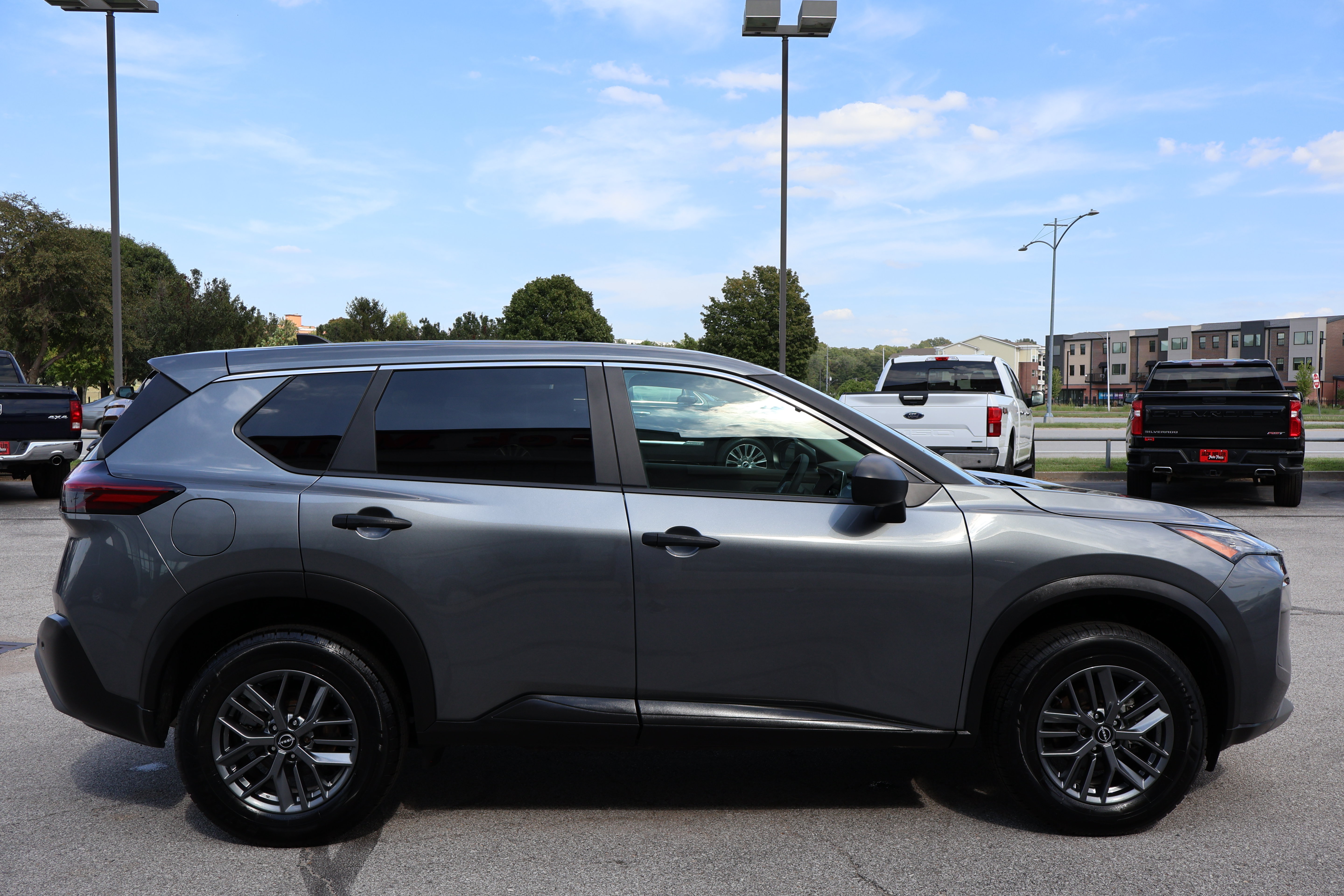 Used 2023 Nissan Rogue S SUV