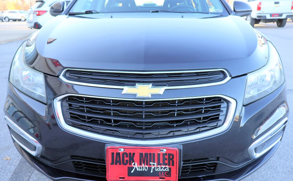 Used 2015 Chevrolet Cruze 1LT Auto Sedan