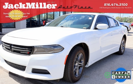 2022 Dodge Charger SXT Sedan