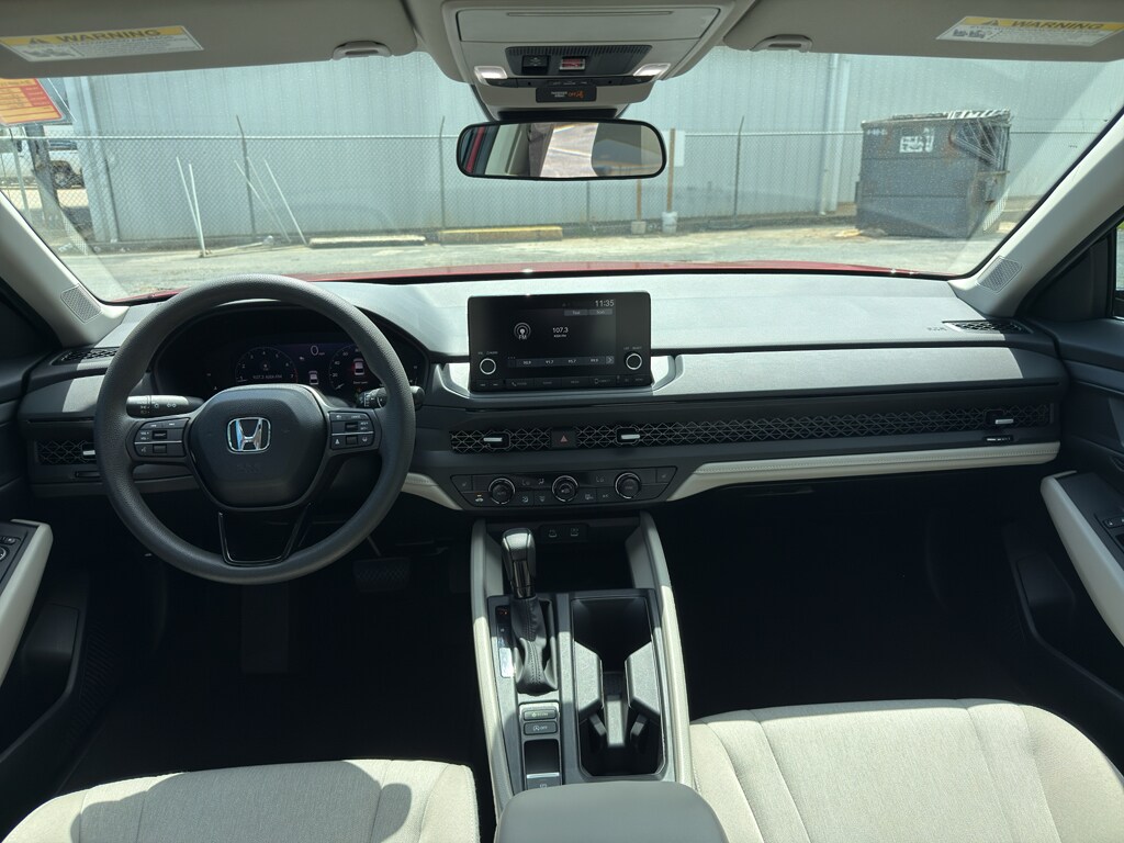 2025 Honda Accord SE - Photo 21