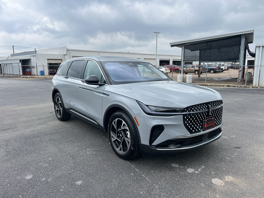 2026 Lincoln Nautilus